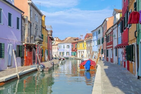 20 Travel Photos That Prove Burano in Italy Is the Most Colourful Place ...