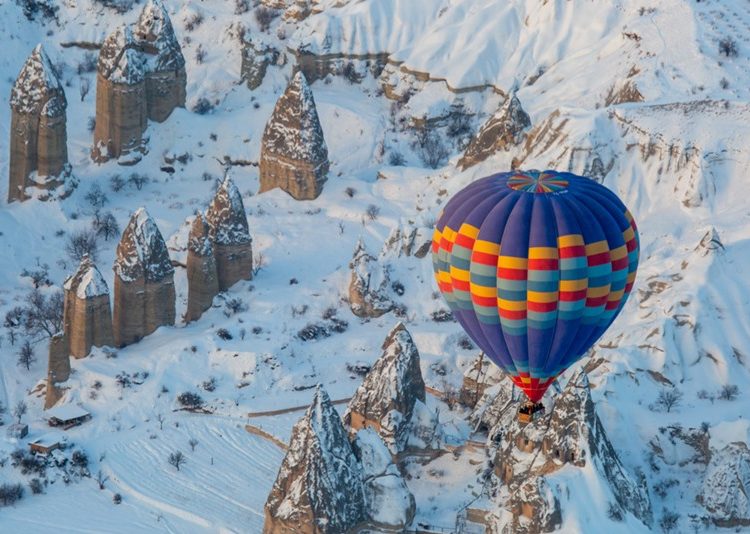 hot air balloon rides in december