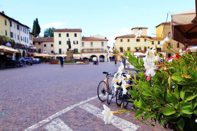 A Taste of Tuscany: Self-Drive Itinerary for a Day Trip from Florence