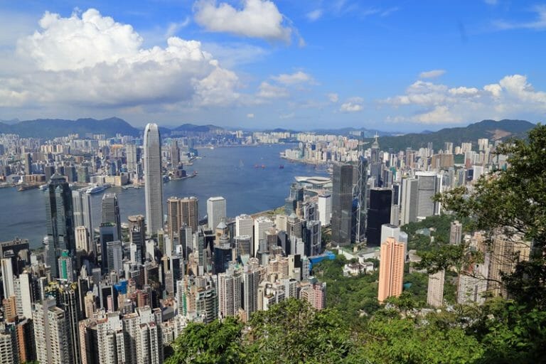 11 Things You Should Know Before Visiting Hong Kong | Yoga, Wine & Travel